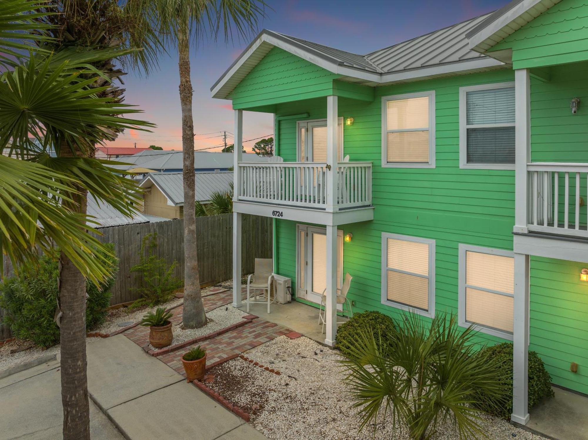 Sago By The Sea: 2-Bed, 25-Bath Retreat Steps From The Beach, Sleeps 7! Villa Panama City Beach Exterior photo